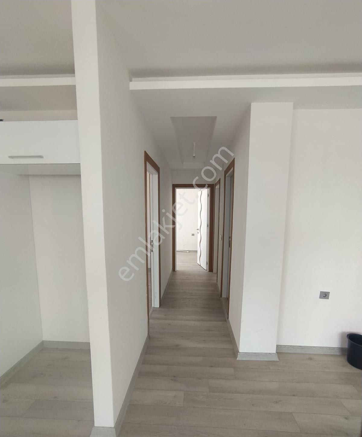 Birlik Gayrimenkul Den Gültepe De 3+1 Cep Mufaklı Yüzme Havuzlu Site İçerisinde Fırsat Daire - Görsel 23