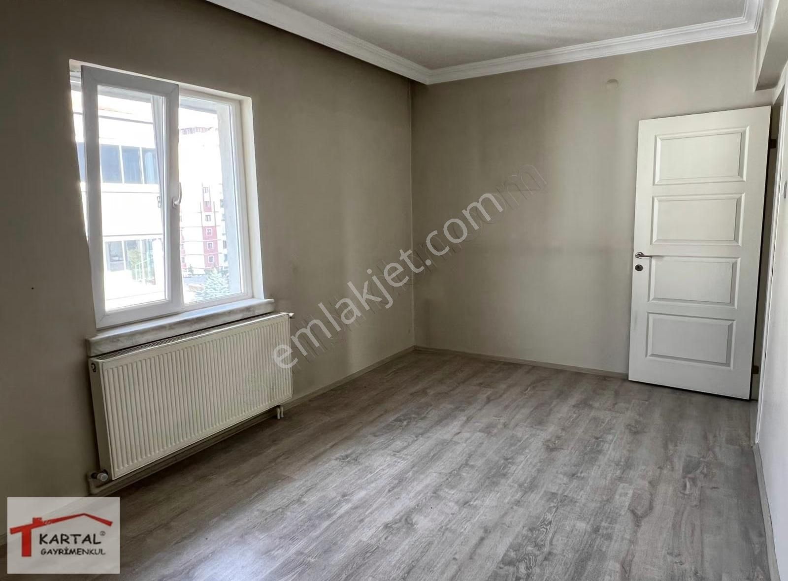 Kartal'dan Kardelen Mahallesinde Boş Ve Oturuma Hazır 3+1 - Görsel 22