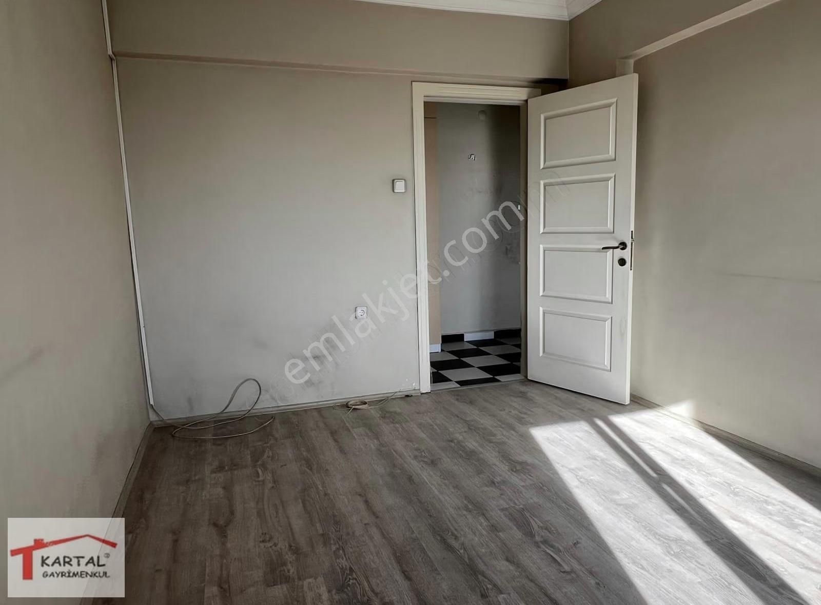 Kartal'dan Kardelen Mahallesinde Boş Ve Oturuma Hazır 3+1 - Görsel 15