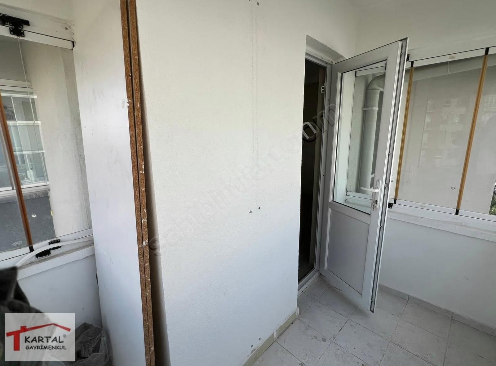 Kartal'dan Kardelen Mahallesinde Boş Ve Oturuma Hazır 3+1 - Görsel 18