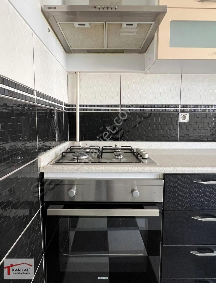 Kartal'dan Kardelen Mahallesinde Boş Ve Oturuma Hazır 3+1 - Görsel 34