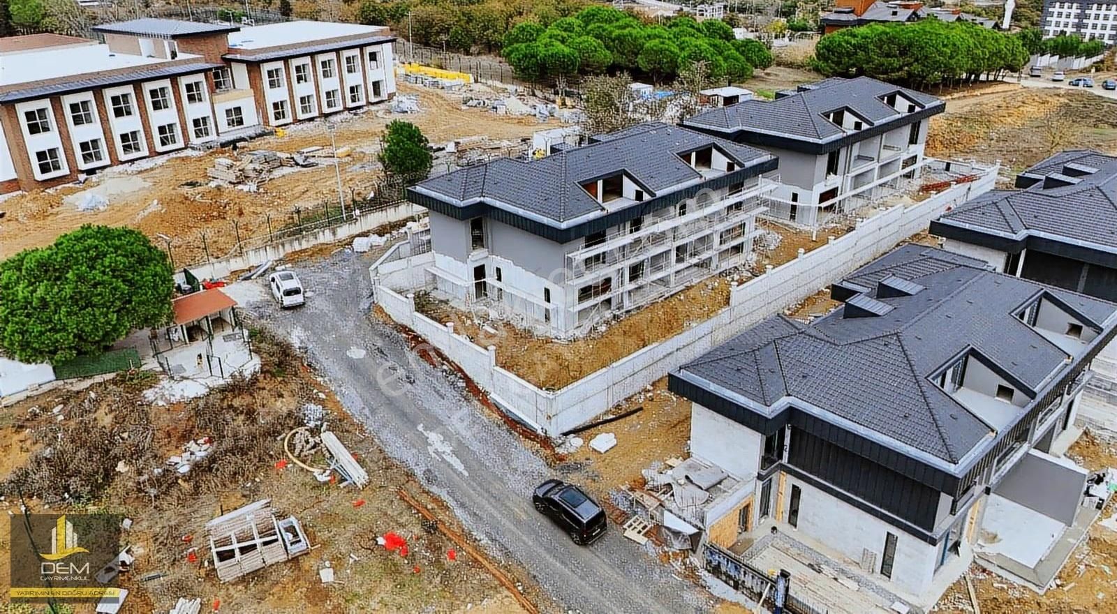 Arnavutköy Bollucada Orman Manzaralı Tripleks Villa - Görsel 26