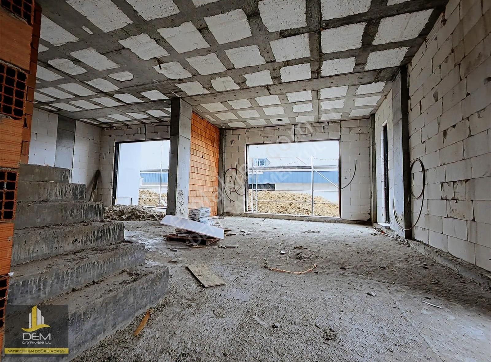 Arnavutköy Bollucada Orman Manzaralı Tripleks Villa - Görsel 4