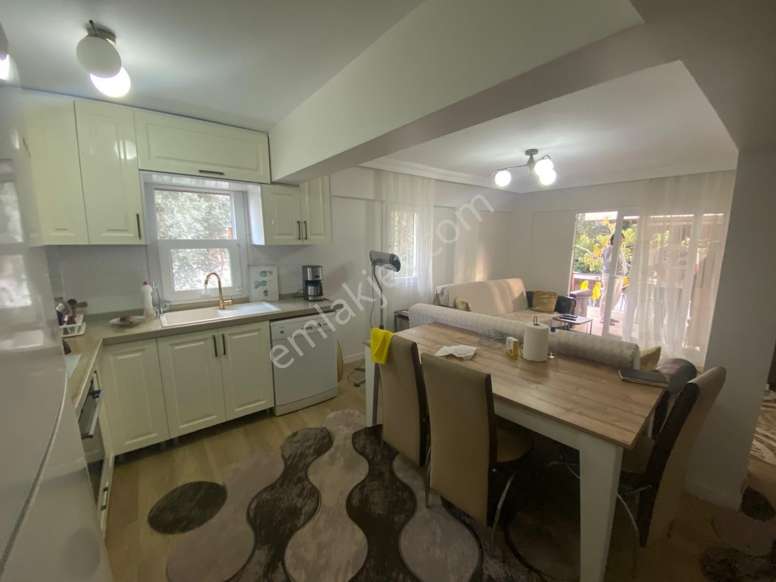 Didim Cumhuriyet Mh Yeşilkent Yolunda Satılık 4+1villa - Görsel 2