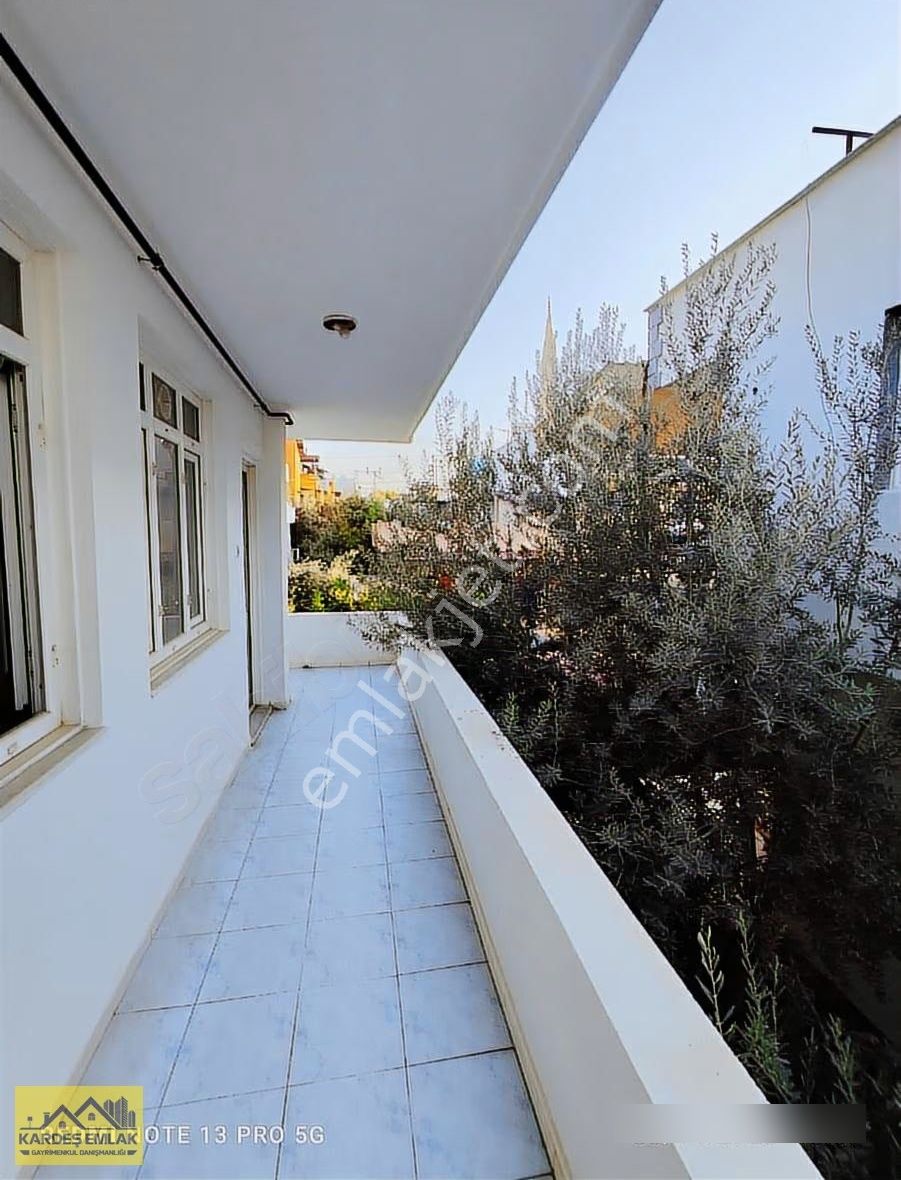 Kardeş Emlak'tan Yıldırım Beyazıt Mahallesi'nde 2+1 Müstakil Ev - Görsel 19