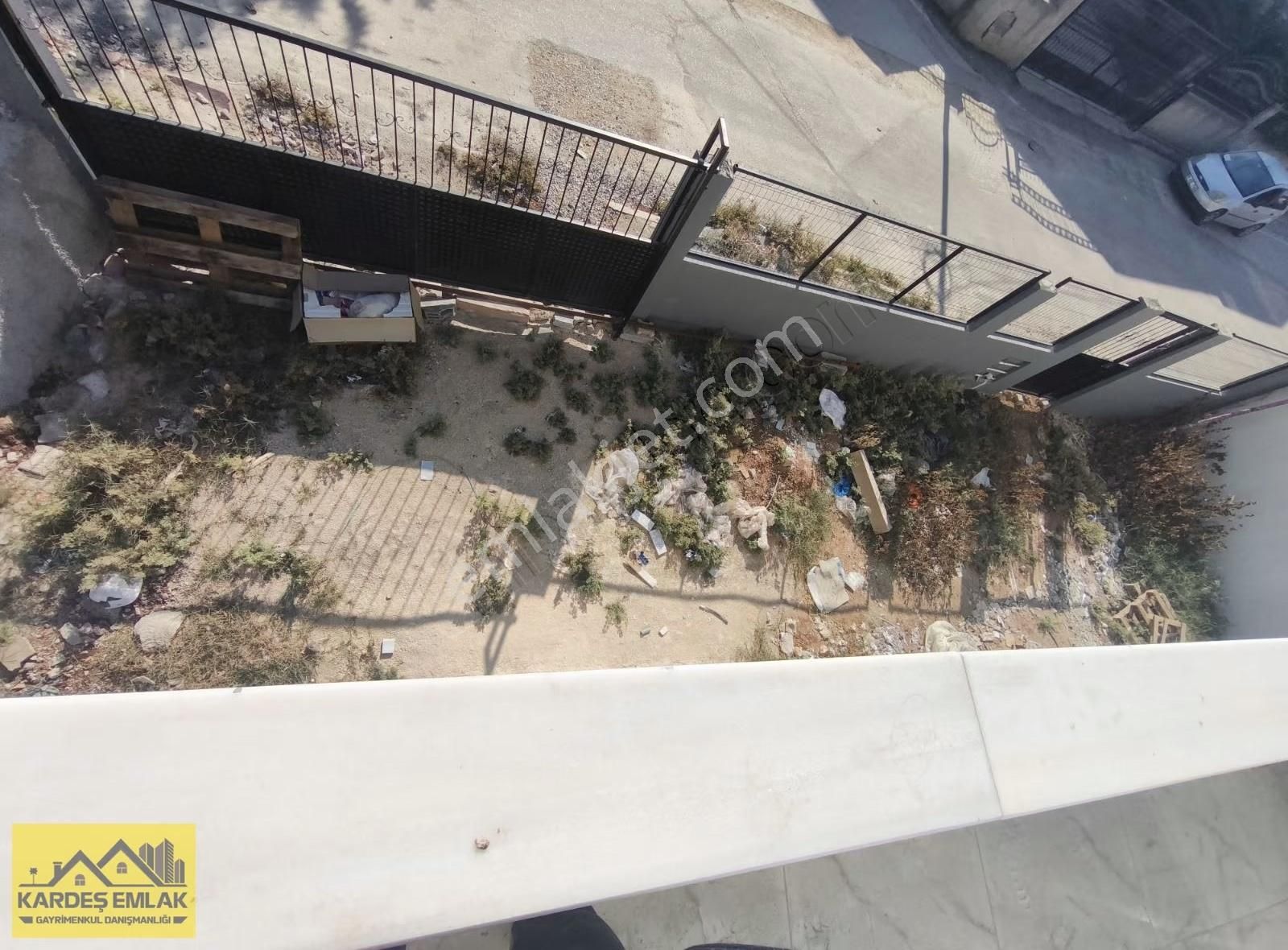 Kardeş Emlak'tan Yeni Yapı 2 Katlı Müstakil.. - Görsel 17
