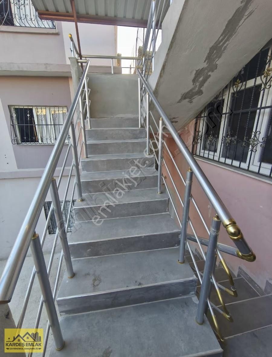 Kardeş Emlak'tan Tahsilli Mahallesi'nde Bahçeli Müstakil Ev. - Görsel 6