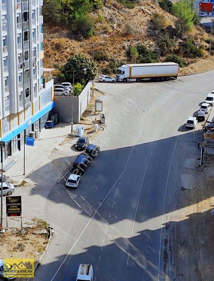 Kardeş Emlak'tan Gültepe Mh'de 3+1 Açık Mutfak Daire - Görsel 22