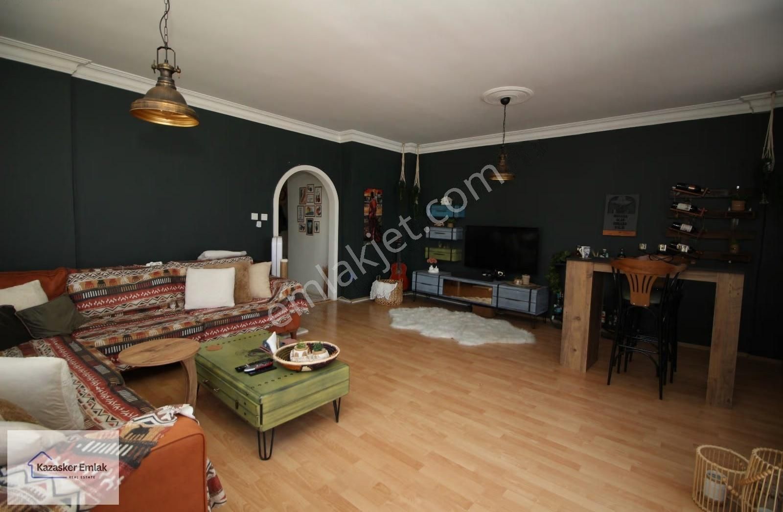 Kadıköyde Harika Konumda 3+1 - Kazasker Emlak - Görsel 9