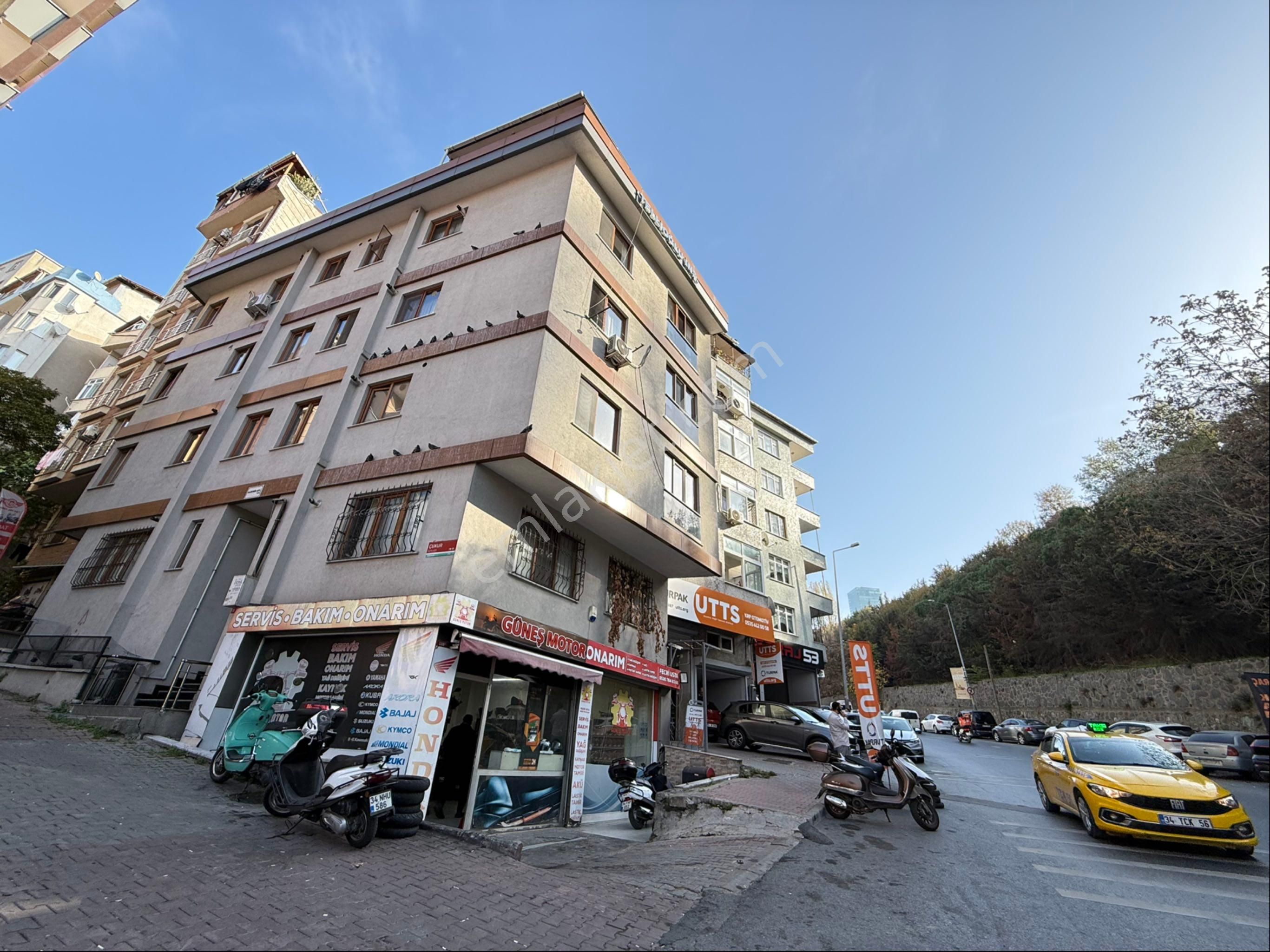 Özdilek Avm Arkasında Yeni Bina Cadde Üzeri Ayrı Mutfaklı Ferah Lüks 2+1 - Görsel 24