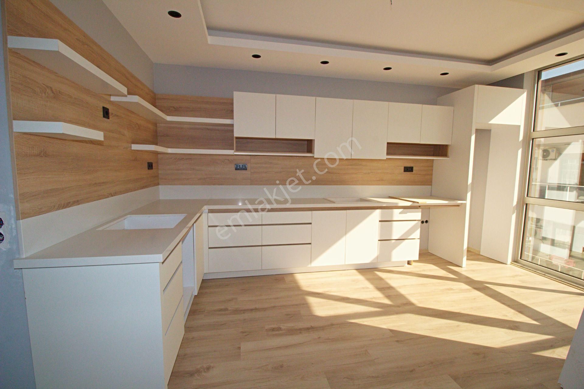 Devlet Hastanesine Komşu Siteiçi 220m2 3+1 Dubleks Daire - Görsel 9
