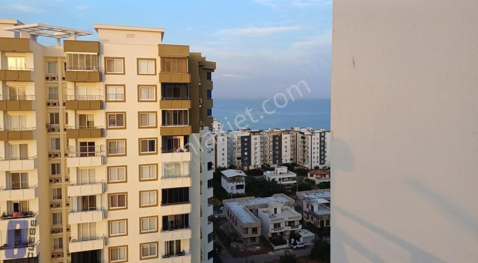 Mersin Çeşmeli Liparis 3 Sitesinde Full Eşyalı Köşe Daire - Görsel 19
