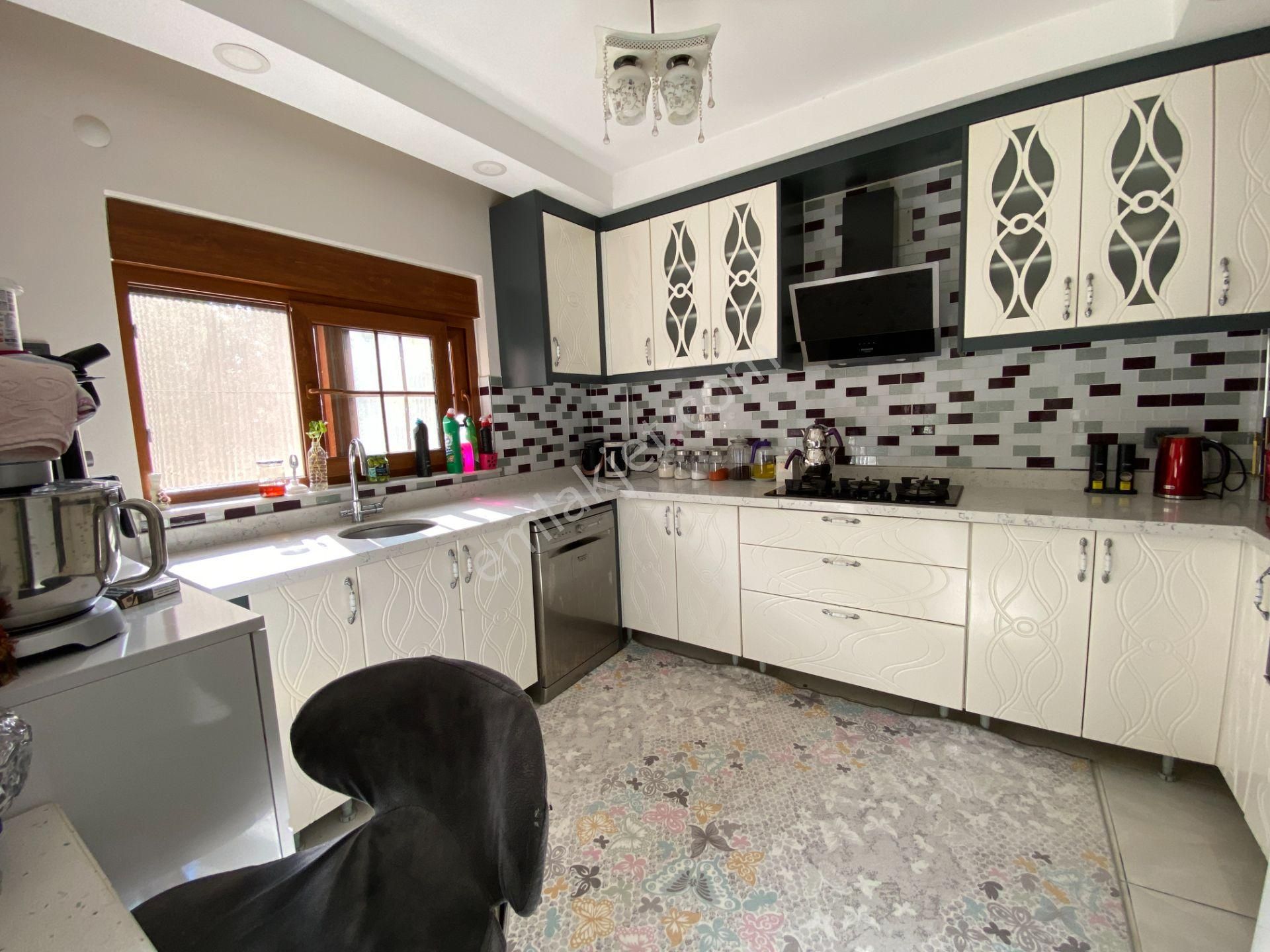 Kepez Kirişçilerde 370m2 Arsa Üzerinde Lüks 3+1 Villa - Görsel 20