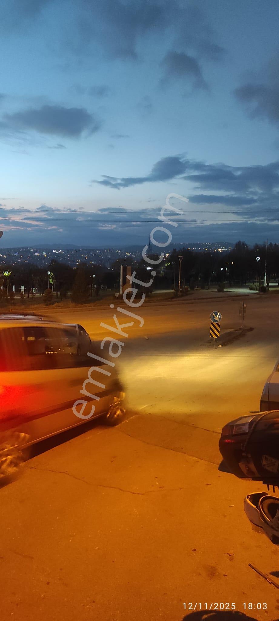 Ankarada Mühteşem Manzarasını Bulunan 2 Daire 1 Dükkan - Görsel 34