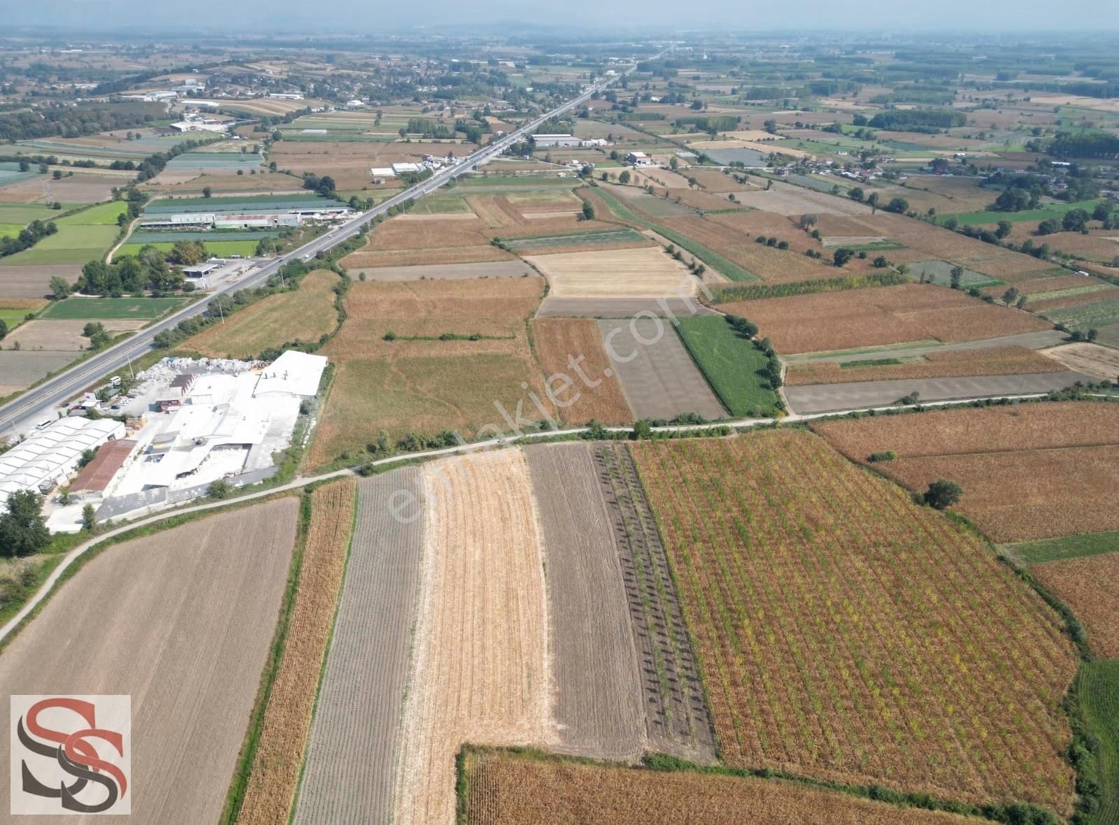 Erenler D-100 Karayoluna 290 Metre 5.800 M² Yatırımlık Tarla - Görsel 2