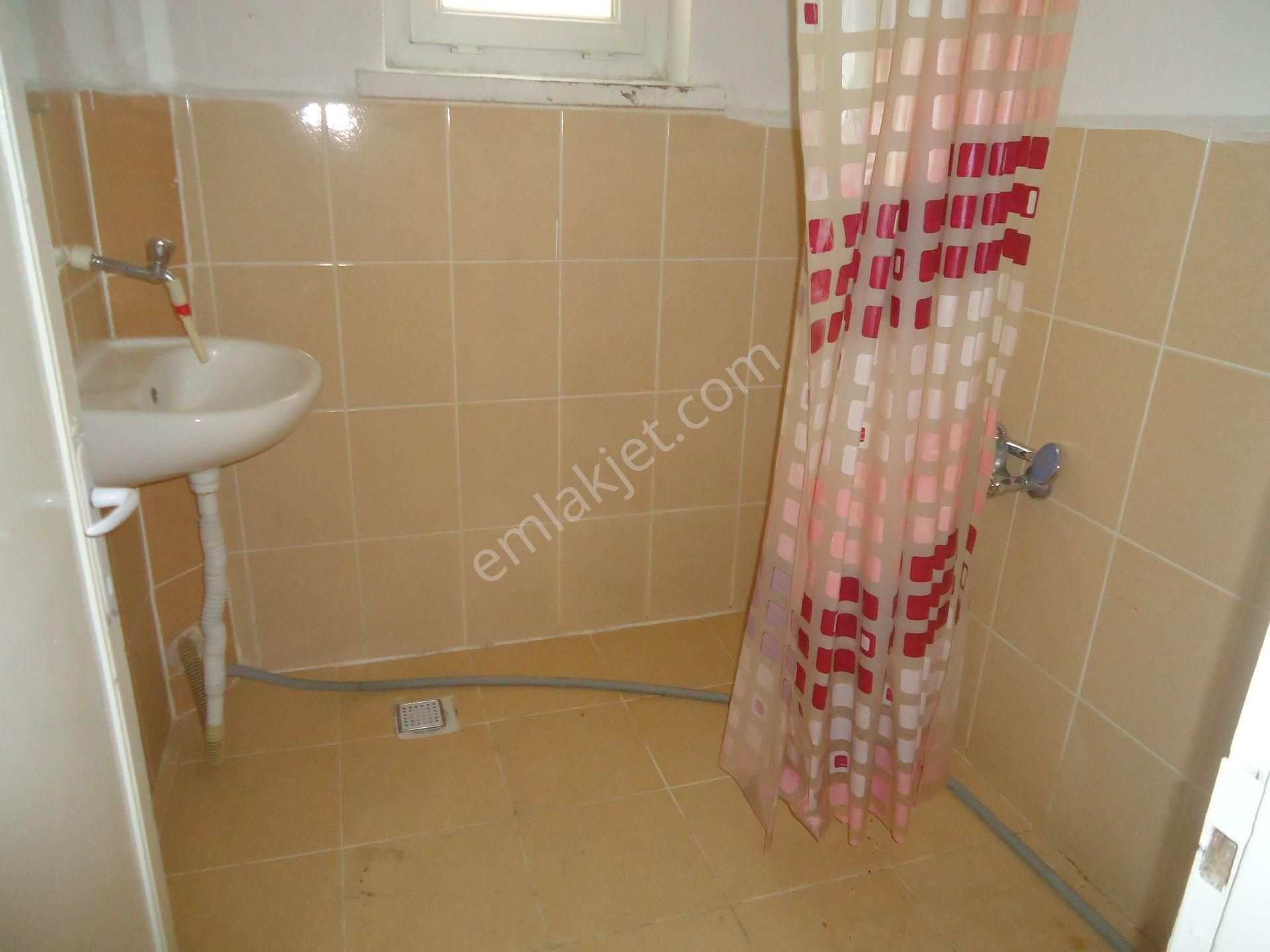 Aydınlıkevlerde 2+1 Kiralık Daire Gizem Emlaktan - Görsel 16