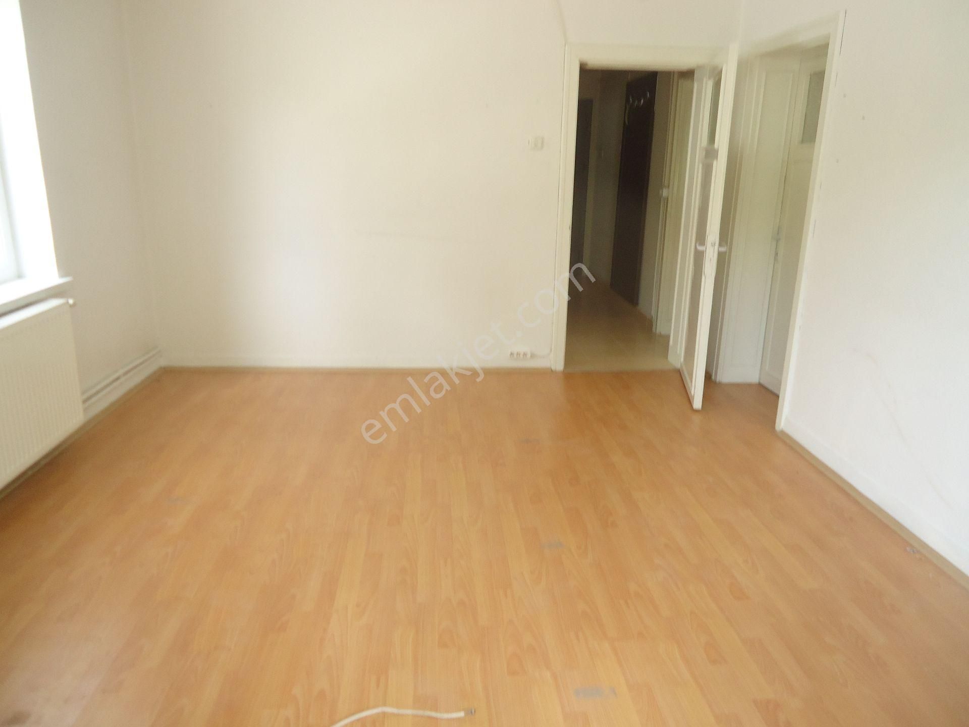 Aydınlıkevlerde 2+1 Kiralık Daire Gizem Emlaktan - Görsel 13