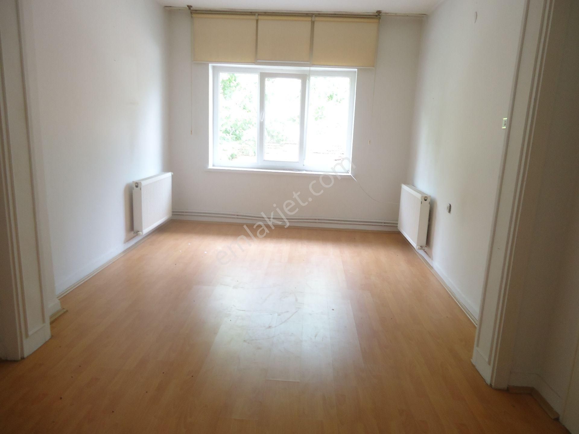 Aydınlıkevlerde 2+1 Kiralık Daire Gizem Emlaktan