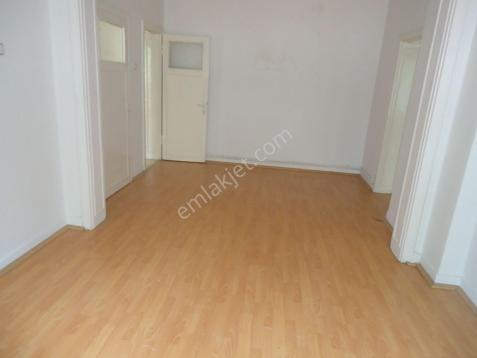 Aydınlıkevlerde 2+1 Kiralık Daire Gizem Emlaktan - Görsel 2