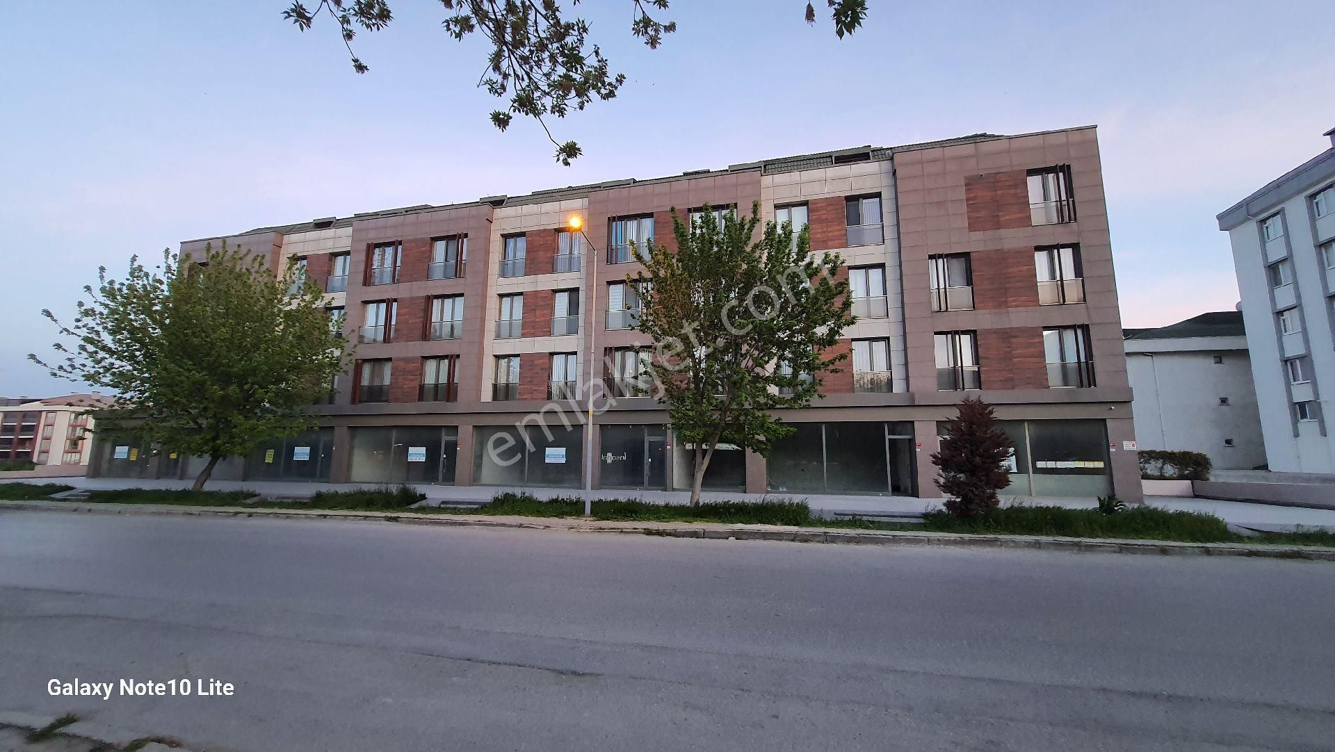 120 M2 Depolu Dükkan - Görsel 3