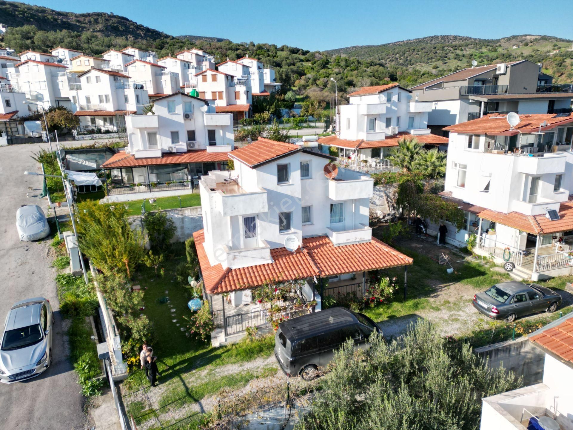 Çandarlı Da Deniz Manzaralı Satılık Villa - Görsel 5