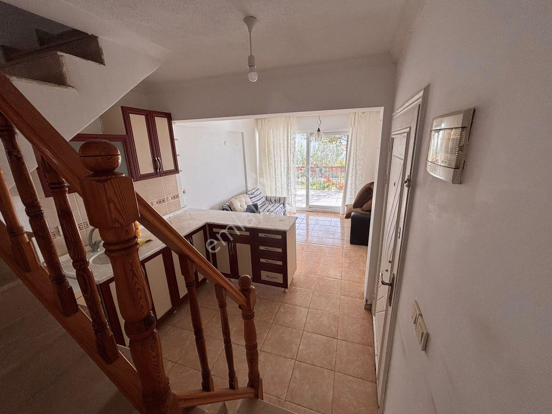 Çandarlı Da Deniz Manzaralı Satılık Villa - Görsel 18