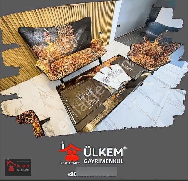 Kusadası Merkezınde Özel Havuzlu Tek Mustakıl Bahcelı Vılla