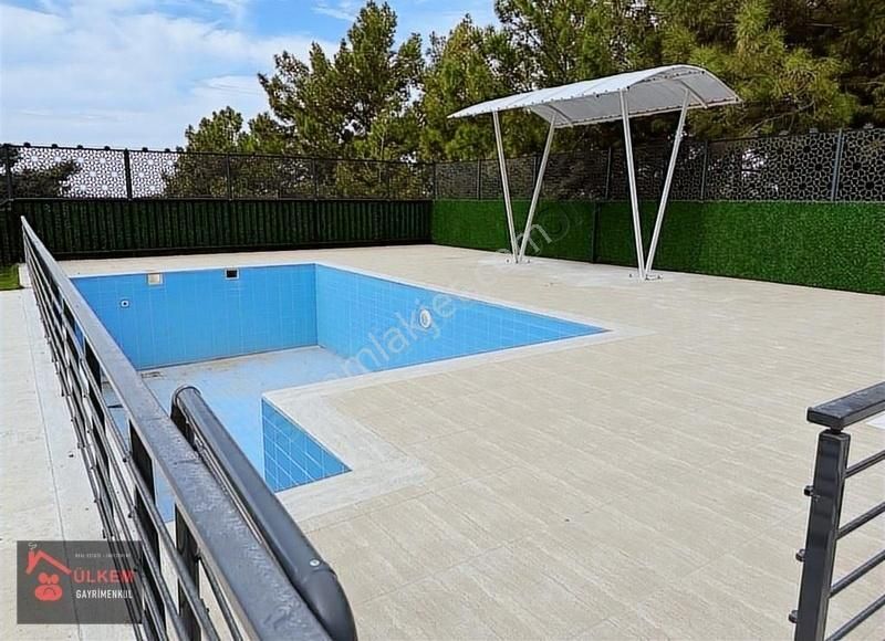 Kusadası Merkezınde Özel Havuzlu Tek Mustakıl Bahcelı Vılla - Görsel 24