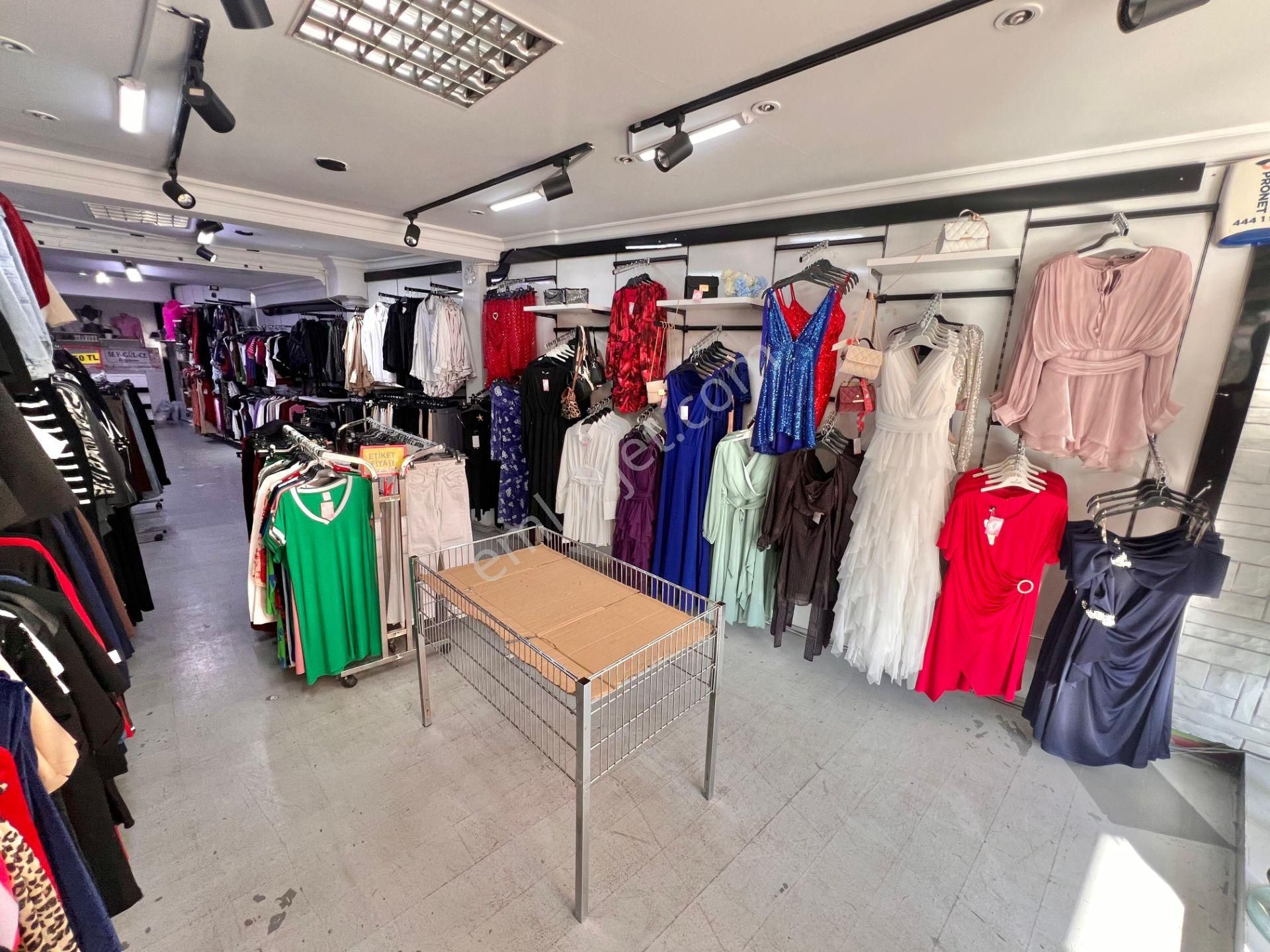 Çaybaşı'nda Devren Kiralık Giyim Mağazası - Görsel 16