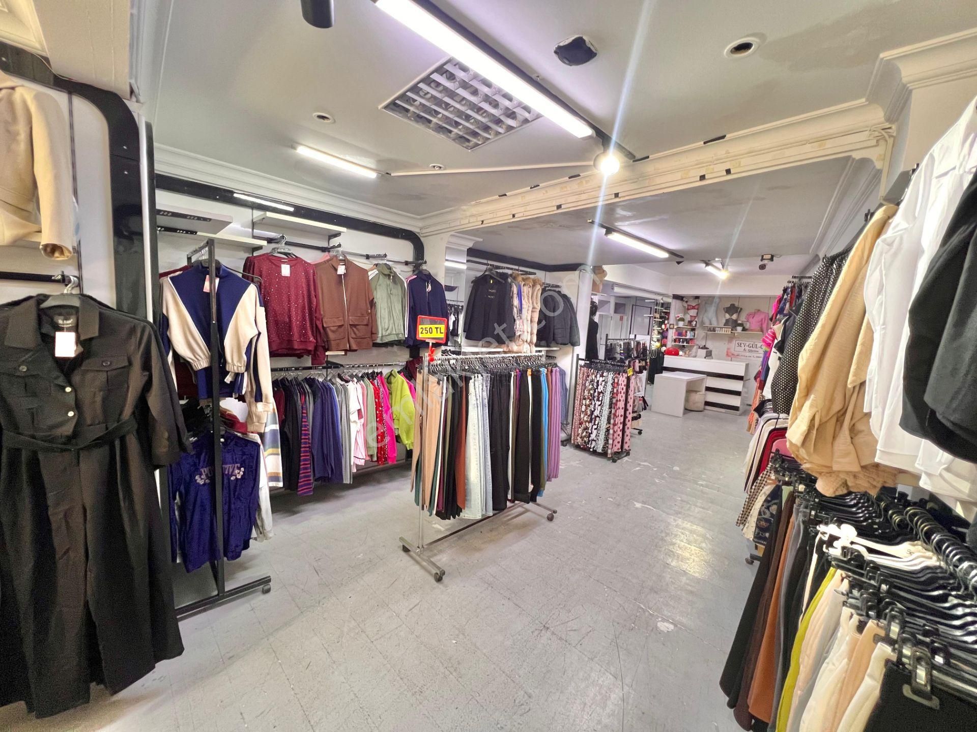 Çaybaşı'nda Devren Kiralık Giyim Mağazası - Görsel 13