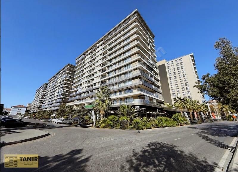 Beylikdüzü Azur Marmara Sitesinde Satılık Lüx Daire