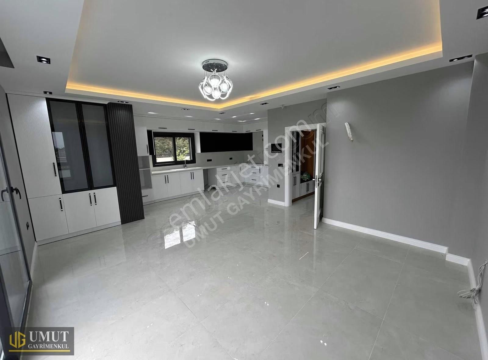 Didimde Deniz Manzaralı Tam Müstakil Havuzlu 3+1 Villa - Görsel 21