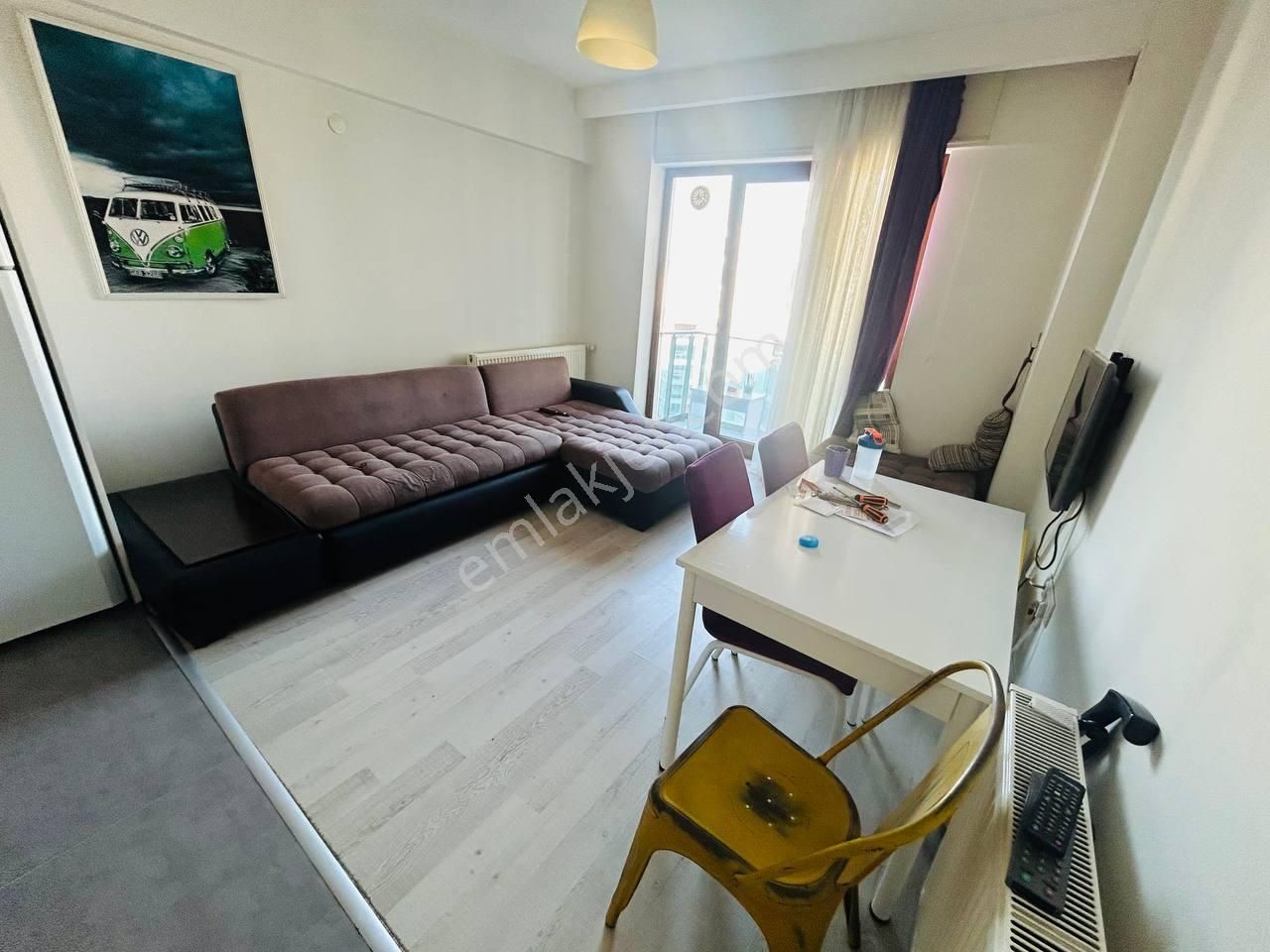 Havuzlu Site İçi Full Eşyalı 1+1 Satılık Daire - Görsel 4