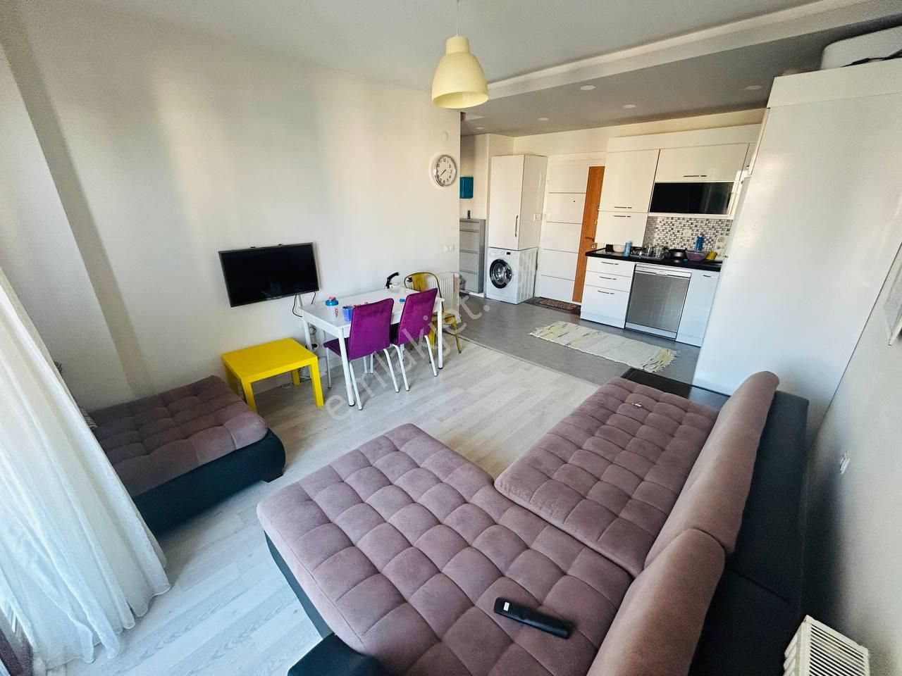 Havuzlu Site İçi Full Eşyalı 1+1 Satılık Daire - Görsel 6