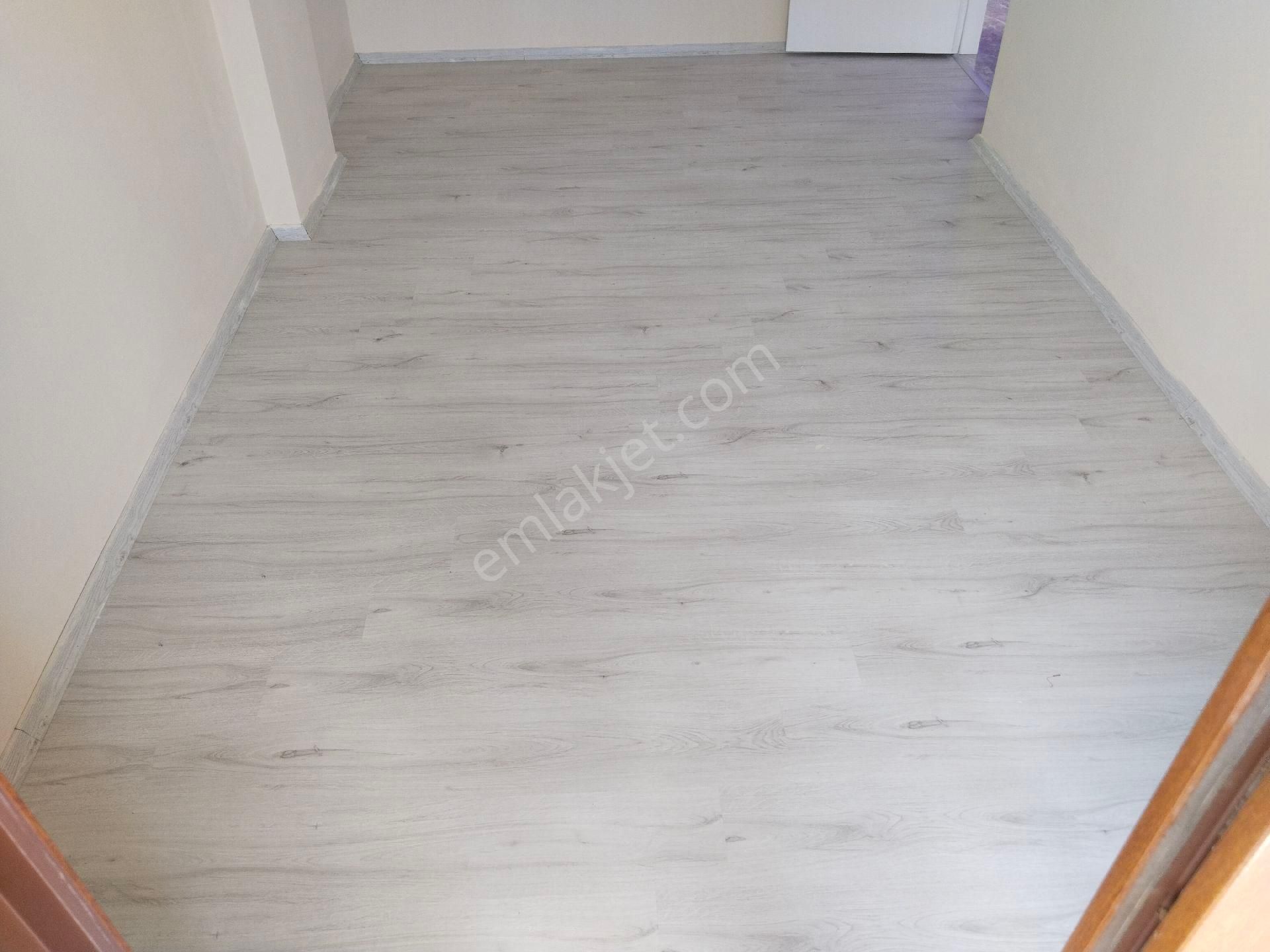 Bergama Ultra Lüks Doğalgazlı Elektrikli Panjurlu Asansörlü Ara 2.kat Kiralık Daire - Görsel 19