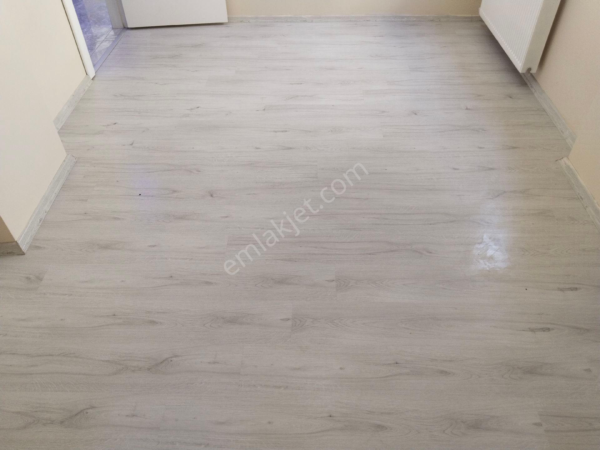 Bergama Ultra Lüks Doğalgazlı Elektrikli Panjurlu Asansörlü Ara 2.kat Kiralık Daire - Görsel 27