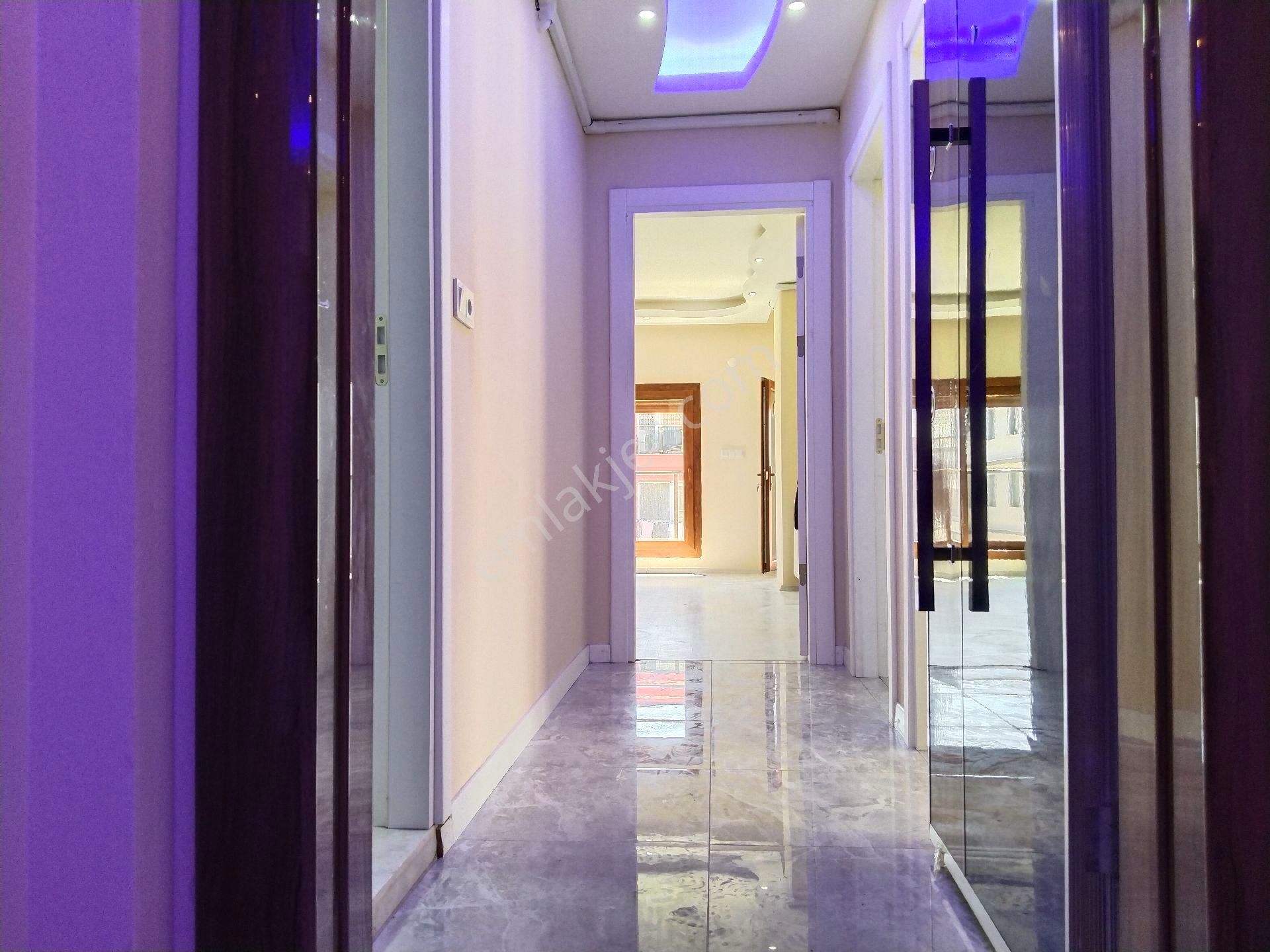 Bergama Ultra Lüks Doğalgazlı Elektrikli Panjurlu Asansörlü Ara 2.kat Kiralık Daire - Görsel 33