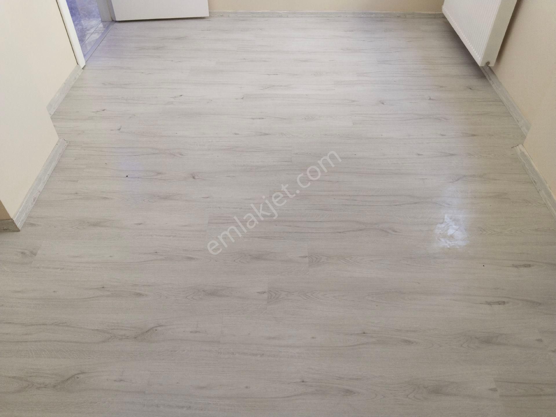 Bergama Ultra Lüks Doğalgazlı Elektrikli Panjurlu Asansörlü Ara 2.kat Kiralık Daire - Görsel 28