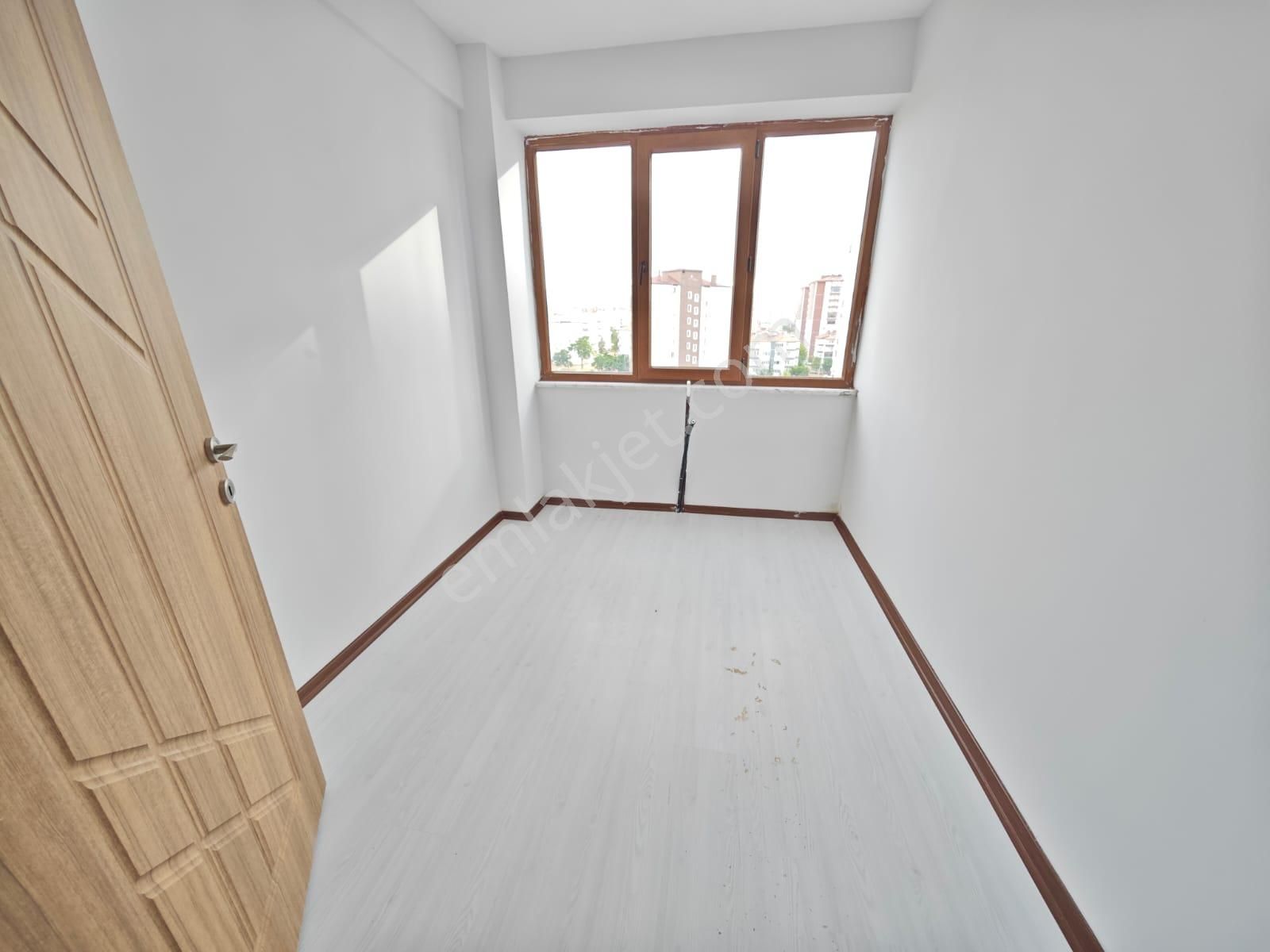 Elisa Gyo//ildem Simaş 3,5+1 Ara Kat Sıfır Meskenli Teslim Satılık Lüks Daire - Görsel 21