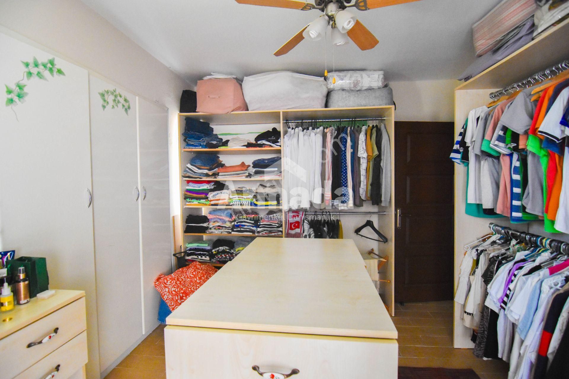 Kuşadası Adalılar Sitesi'nde Full Deniz Manzaralı 4+1 Villa - Görsel 11