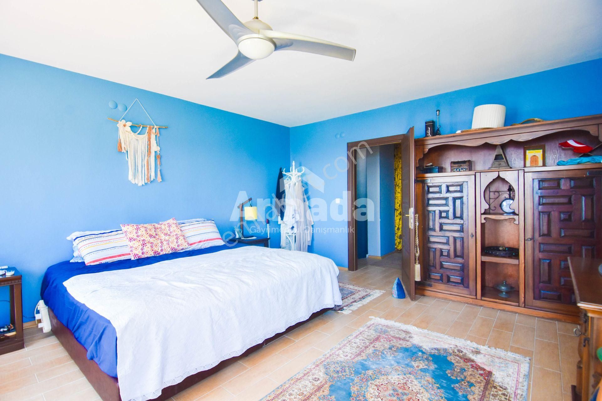 Kuşadası Adalılar Sitesi'nde Full Deniz Manzaralı 4+1 Villa - Görsel 17