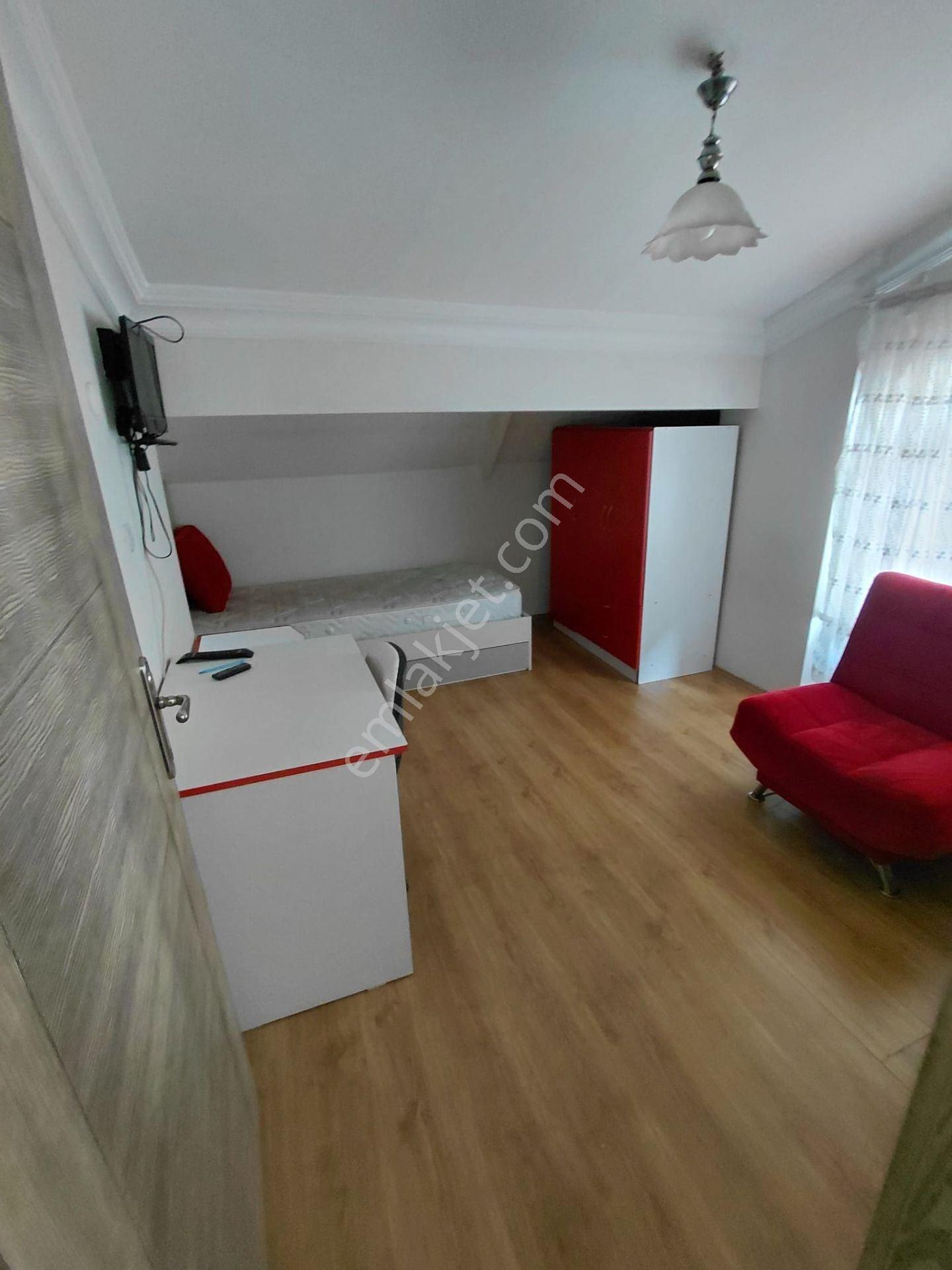 Isparta Merkez Bağlar Mahallesinde Satılık Çatı Katı Apart - Görsel 5