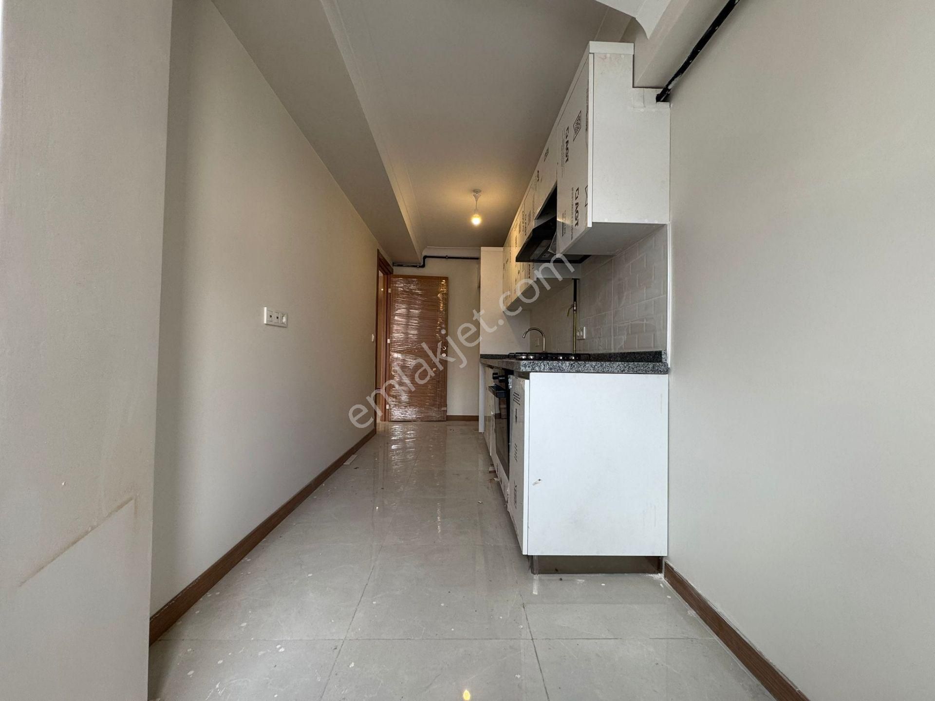 Bahçelievler Yayla Caddesi Üzerinde 2+1 Sıfır Binada Satılık - Görsel 13