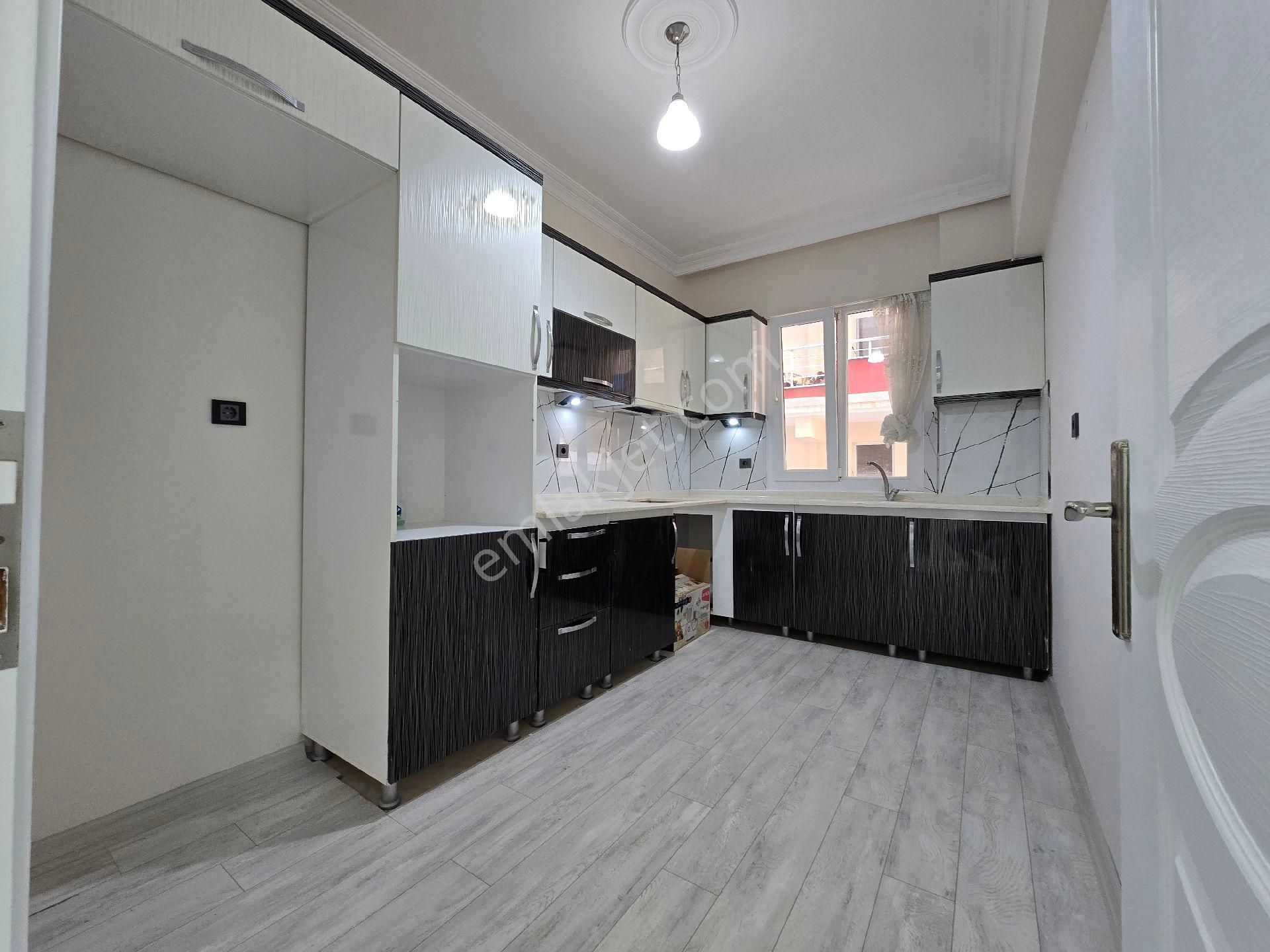 Didim Yeni Mah Satılık 3+1 Ayrı Mutfak - Görsel 9