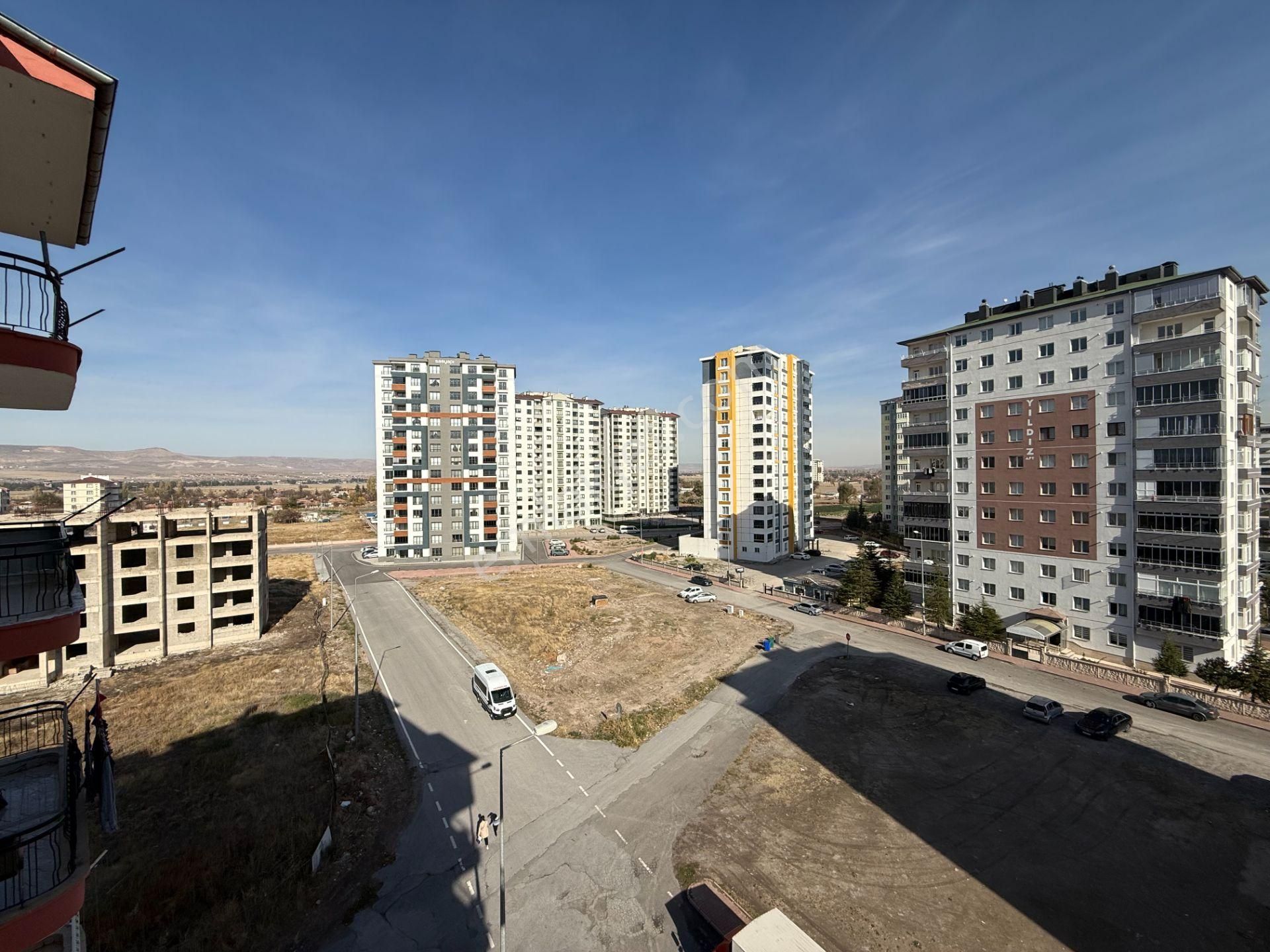 Global Emlak Zümrütte Satılık Kombili 3+1 Kiracılı Daire - Görsel 12