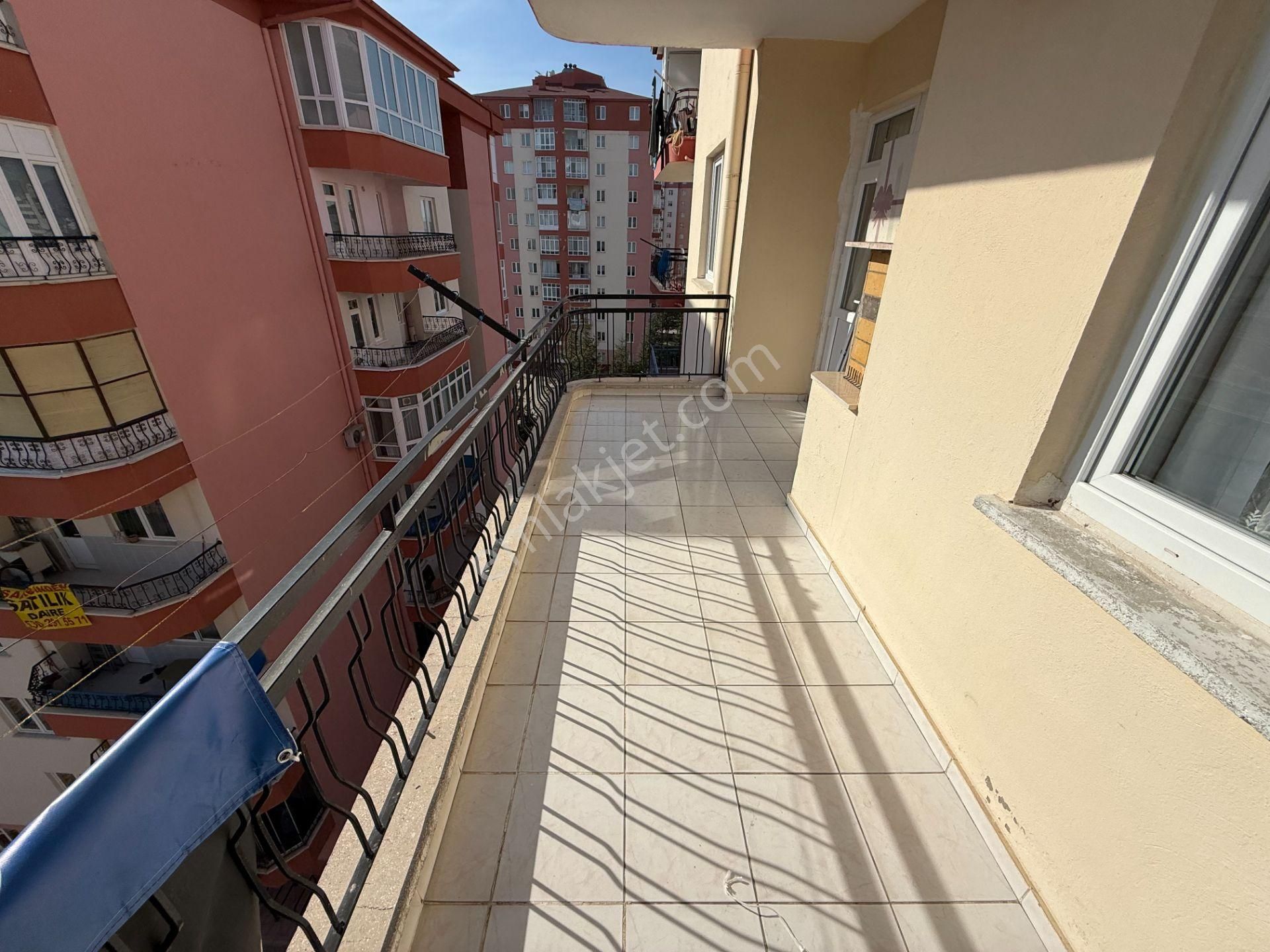 Global Emlak Zümrütte Satılık Kombili 3+1 Kiracılı Daire - Görsel 18