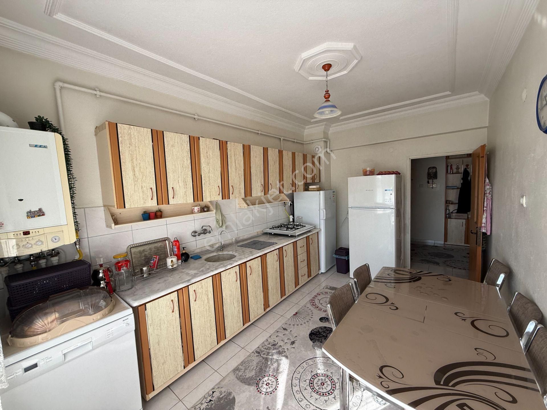 Global Emlak Zümrütte Satılık Kombili 3+1 Kiracılı Daire - Görsel 17