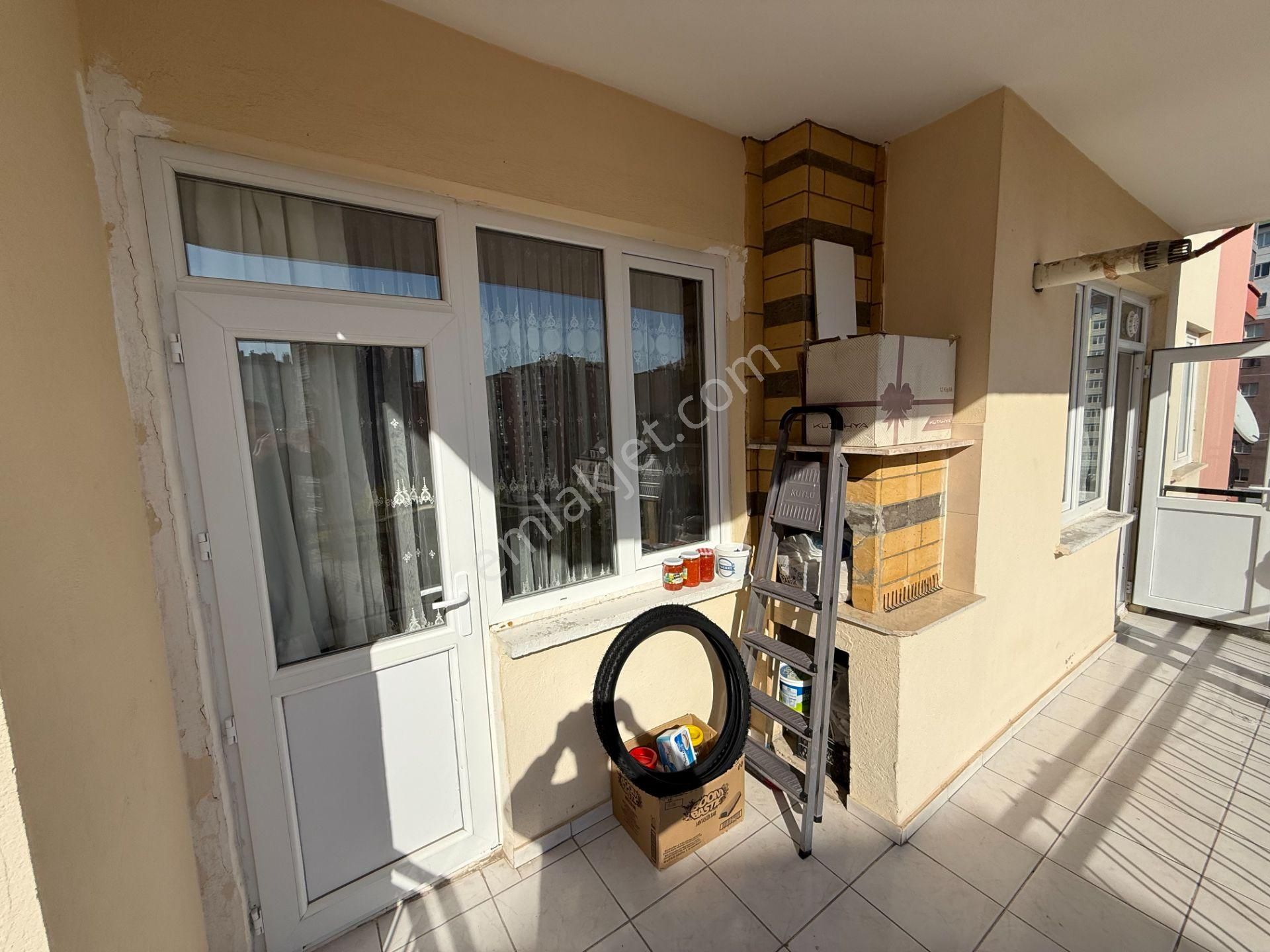 Global Emlak Zümrütte Satılık Kombili 3+1 Kiracılı Daire - Görsel 20