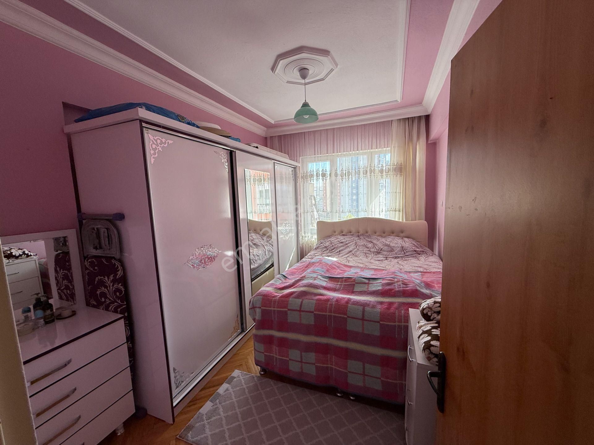 Global Emlak Zümrütte Satılık Kombili 3+1 Kiracılı Daire - Görsel 22