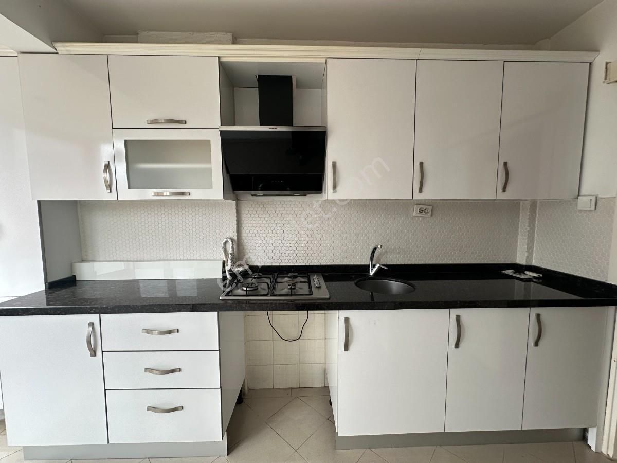 Turyap Göztepe Den Şair Arşide Katta Tek Geniş 3+1 Kiralık Daire - Görsel 12